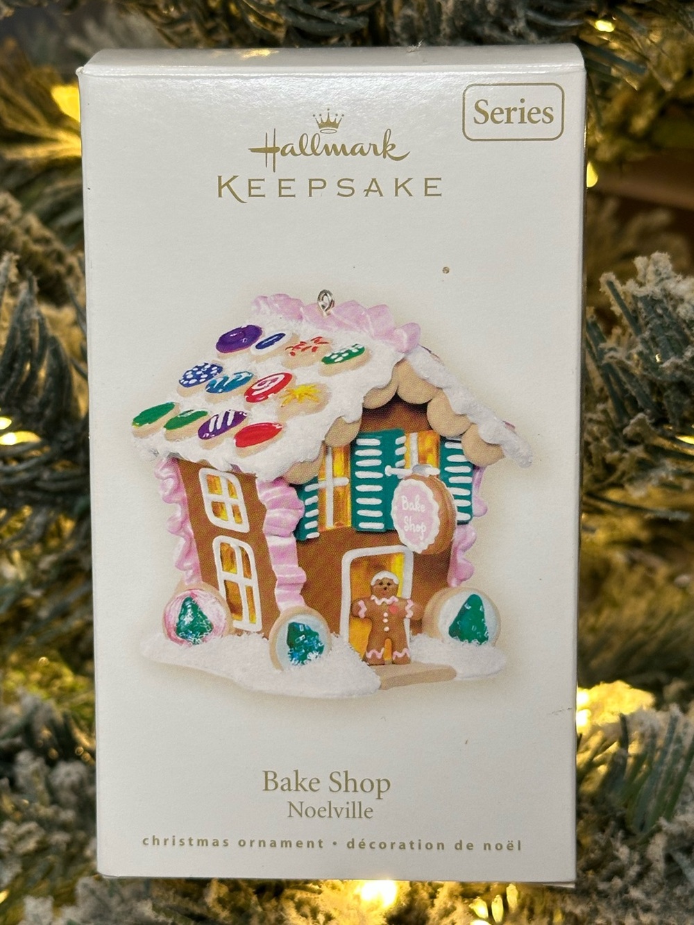 2007 Hallmark Noelville Bake Shop #2 Gingerbread Christmas Ornament